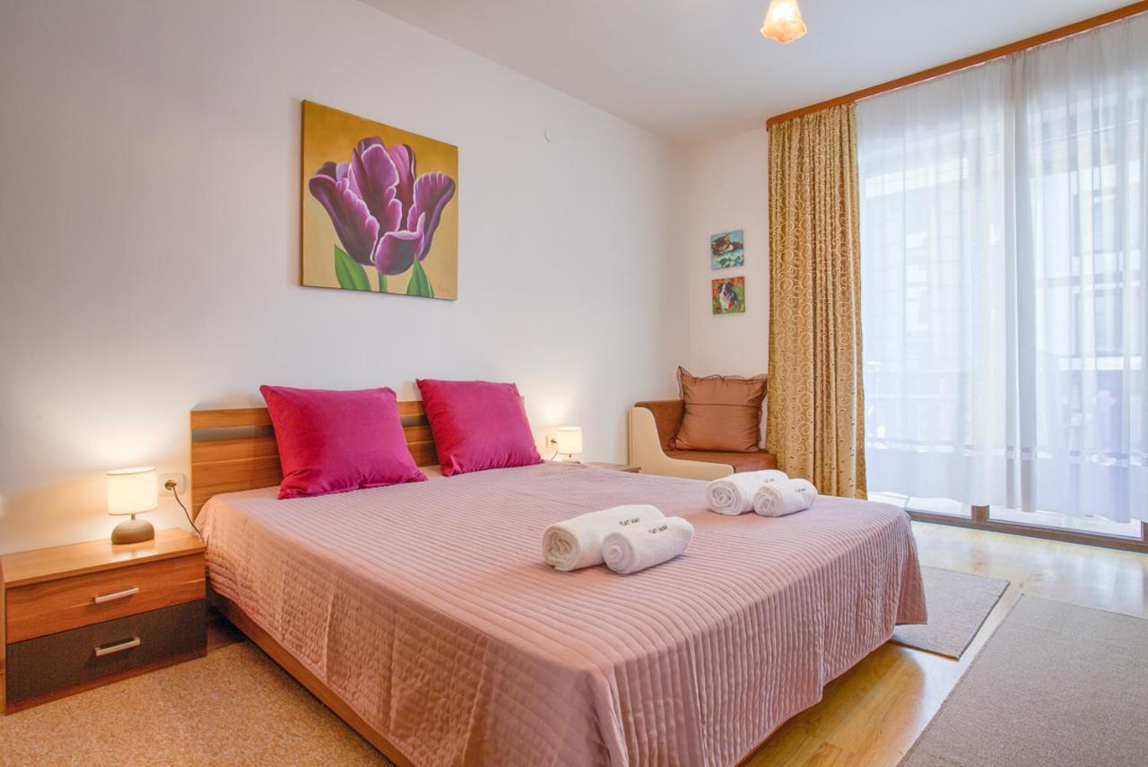 Cozy One-Bedroom Apartment With Nature View By Flat Mаnager Razlog Exterior photo